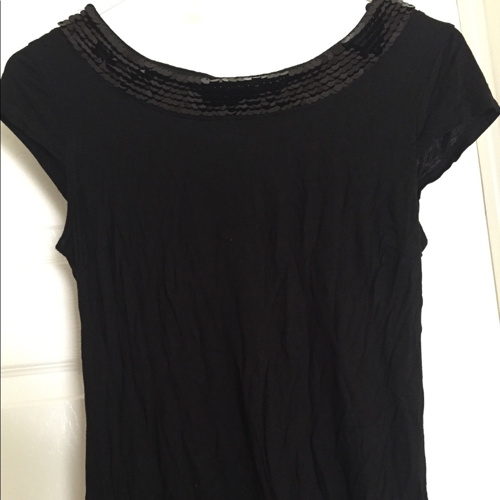 Black blouse w/ nicely sequenced design up front